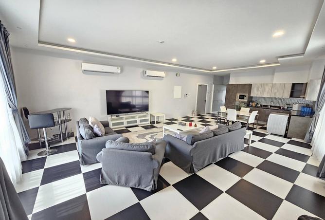 52012430 - Property Image 2