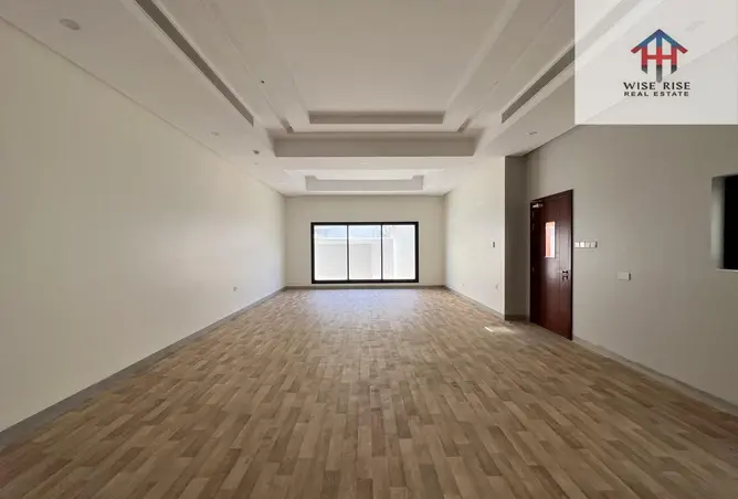 57294686 - Property Image 3
