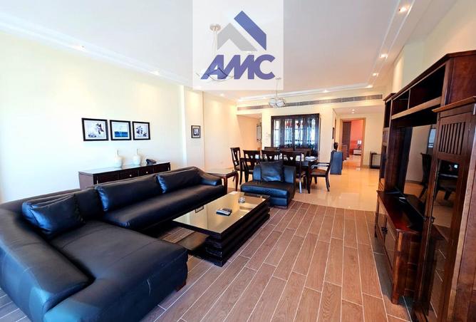 998740 - Property Image 2