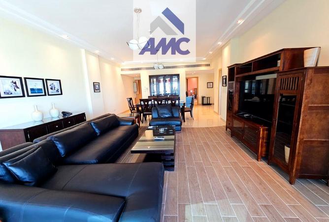 998740 - Property Main Image