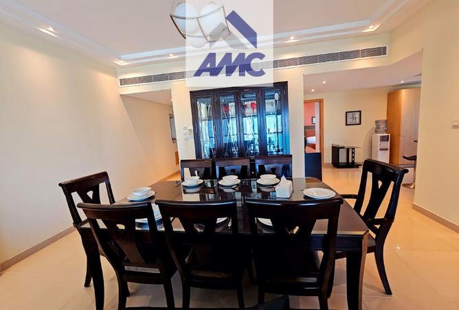 998740 - Property Image 3