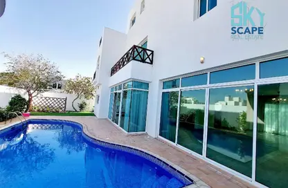 Villa - 4 Bedrooms - 5 Bathrooms for rent in Saar - Northern Governorate
