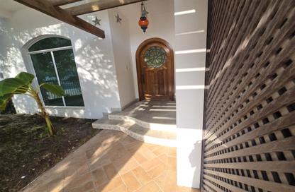 Villa - 4 Bedrooms - 4 Bathrooms for rent in Saar - Northern Governorate