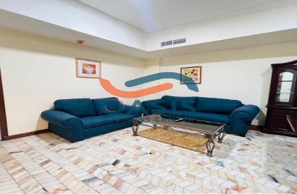 Apartment - 2 Bedrooms - 3 Bathrooms for rent in Al Juffair - Capital Governorate