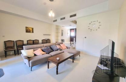 Villa - 2 - 3 for rent in Al Marsa Floating City - Amwaj Islands - Muharraq Governorate