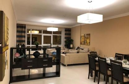 Apartment - 2 Bedrooms - 3 Bathrooms for rent in Al Juffair - Capital Governorate