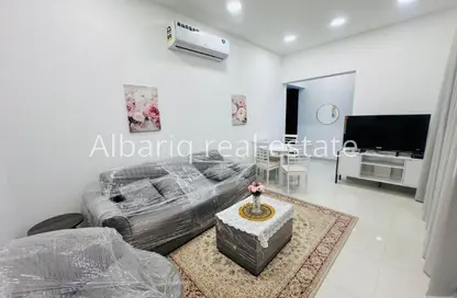Apartment - 2 Bedrooms - 2 Bathrooms for rent in Al Burhama - Manama - Capital Governorate