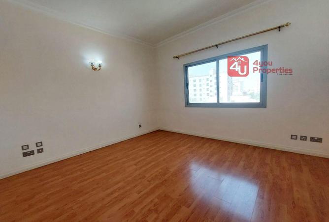 55056086 - Property Image 3