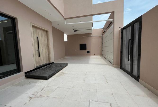 53032994 - Property Image 2