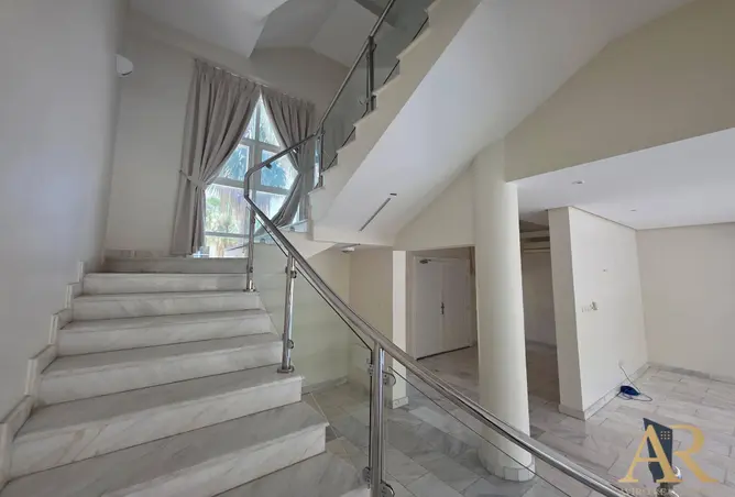54370833 - Property Image 3