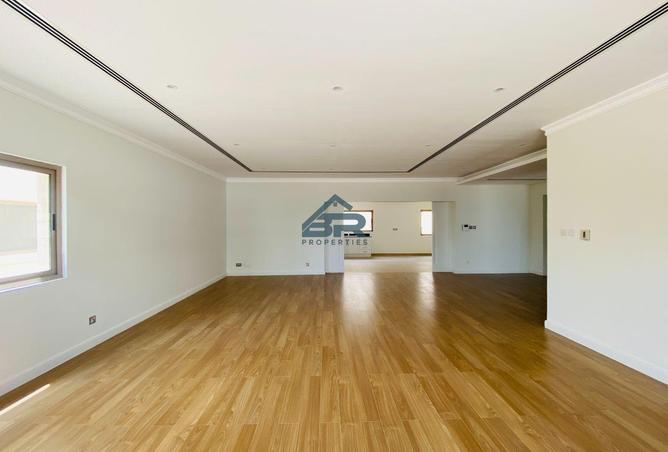 57066743 - Property Image 3