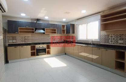 Villa - 5 Bedrooms - 5 Bathrooms for rent in Al Jasra - Northern Governorate