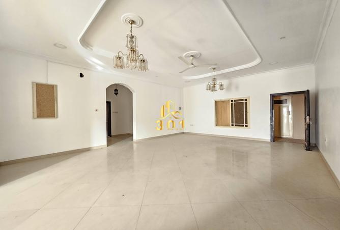 52275426 - Property Image 2