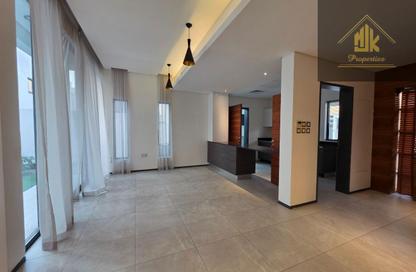 Villa - 3 Bedrooms - 3 Bathrooms for rent in Saar - Northern Governorate