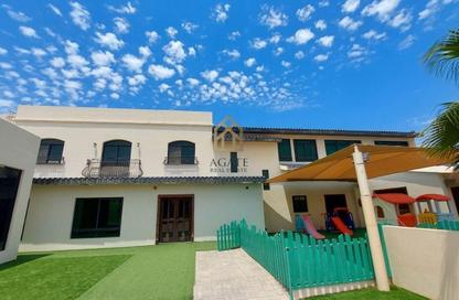 Villa - Studio - 7+ Bathrooms for rent in Janabiya - Northern Governorate
