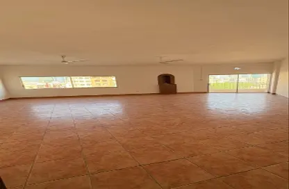 Apartment - 3 Bedrooms - 2 Bathrooms for rent in Hoora - Capital Governorate