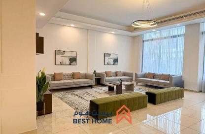 Villa - 5 Bedrooms - 6 Bathrooms for sale in Saar - Northern Governorate