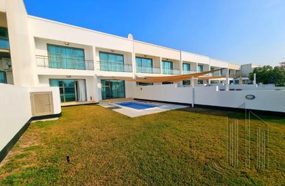 Villa - 4 Bedrooms - 5 Bathrooms for sale in Tala Island - Amwaj Islands - Muharraq Governorate