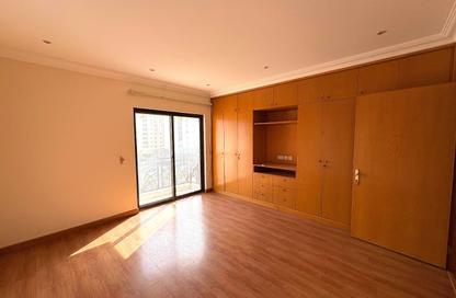 Apartment - 4 Bedrooms - 4 Bathrooms for rent in Um Al Hasam - Manama - Capital Governorate