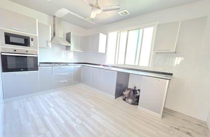 Apartment - 2 Bedrooms - 2 Bathrooms for rent in Jid Ali - Central Governorate
