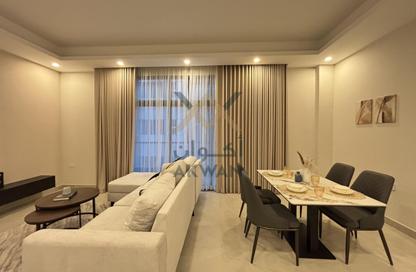 Apartment - 2 - 2 for rent in Al Juffair - Capital Governorate