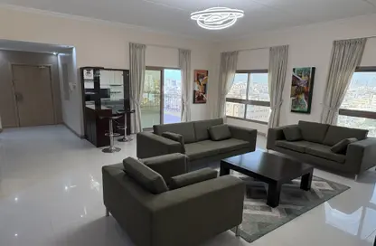 شقة - 2 غرف نوم - 3 حمامات للايجار في العدلية - المنامة - محافظة العاصمة