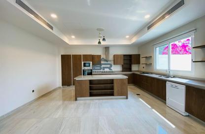Compound - 3 Bedrooms - 3 Bathrooms for rent in Hamala - Northern Governorate