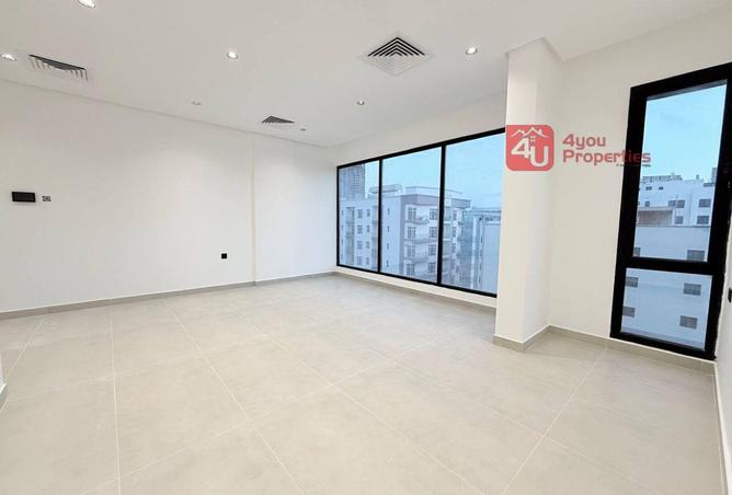 992022 - Property Image 3