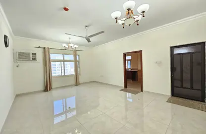 Apartment - 2 Bedrooms - 2 Bathrooms for rent in Janabiya - Northern Governorate