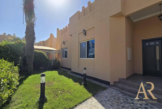 54398099 - Property Main Image