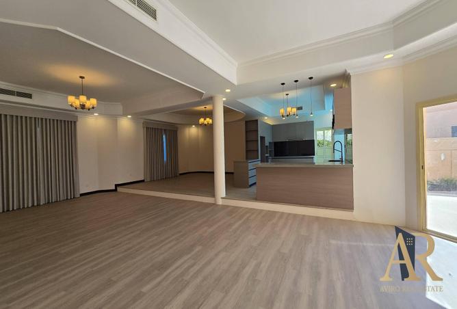 54398099 - Property Image 3