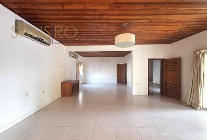 994066 - Property Image 3