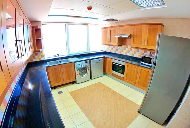 1000470 - Property Image 3