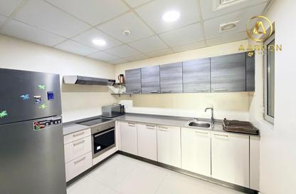 Apartment - 2 Bedrooms - 2 Bathrooms for rent in Al Juffair - Capital Governorate