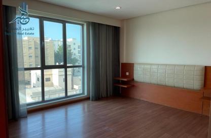 Apartment - 2 - 2 for rent in Zinj - Manama - Capital Governorate