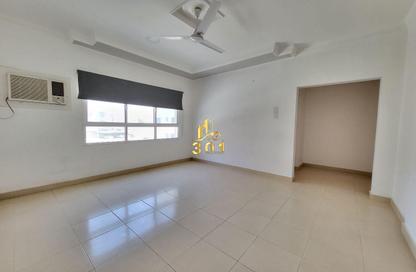 Apartment - 3 Bedrooms - 3 Bathrooms for rent in Janabiya - Northern Governorate