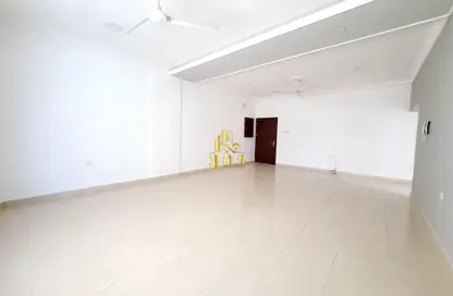 Apartment - 3 Bedrooms - 3 Bathrooms for rent in Janabiya - Northern Governorate