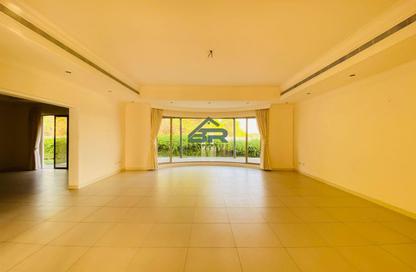 Compound - 4 Bedrooms - 4 Bathrooms for rent in Al Jasra - Northern Governorate
