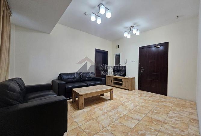 53851402 - Property Main Image