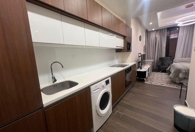 978889 - Property Image 2