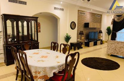 Apartment - 3 Bedrooms - 3 Bathrooms for rent in Al Juffair - Capital Governorate