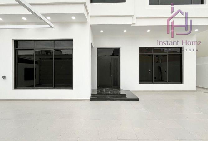 995853 - Property Image 2