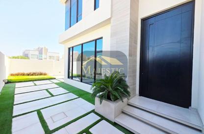 Villa - 4 Bedrooms - 6 Bathrooms for sale in Maqabah - Northern Governorate