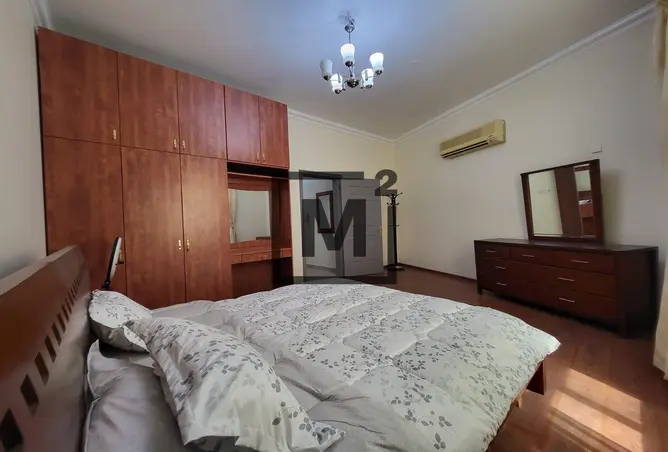 977121 - Property Image 2