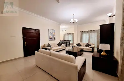 Apartment - 3 Bedrooms - 3 Bathrooms for rent in Al Juffair - Capital Governorate