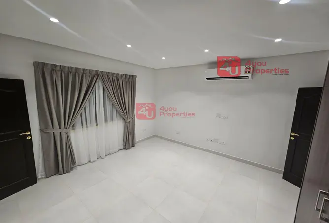 57493302 - Property Image 3