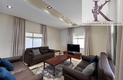 Compound - 4 Bedrooms - 4 Bathrooms for rent in Janabiya - Northern Governorate