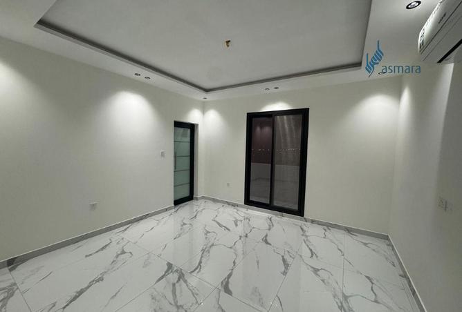 51441943 - Property Image 2