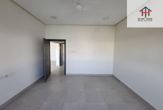 52117053 - Property Image 3