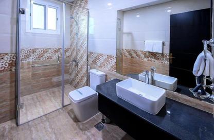 Hotel Apartment - 2 Bedrooms - 2 Bathrooms for rent in Al Juffair - Capital Governorate